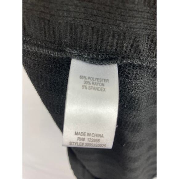 NWT Stratus by Chenault Strappy Cutout Shoulder Tshirt M - Picture 4 of 5